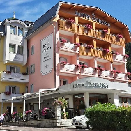 Hotel Corona Pinzolo Exterior photo